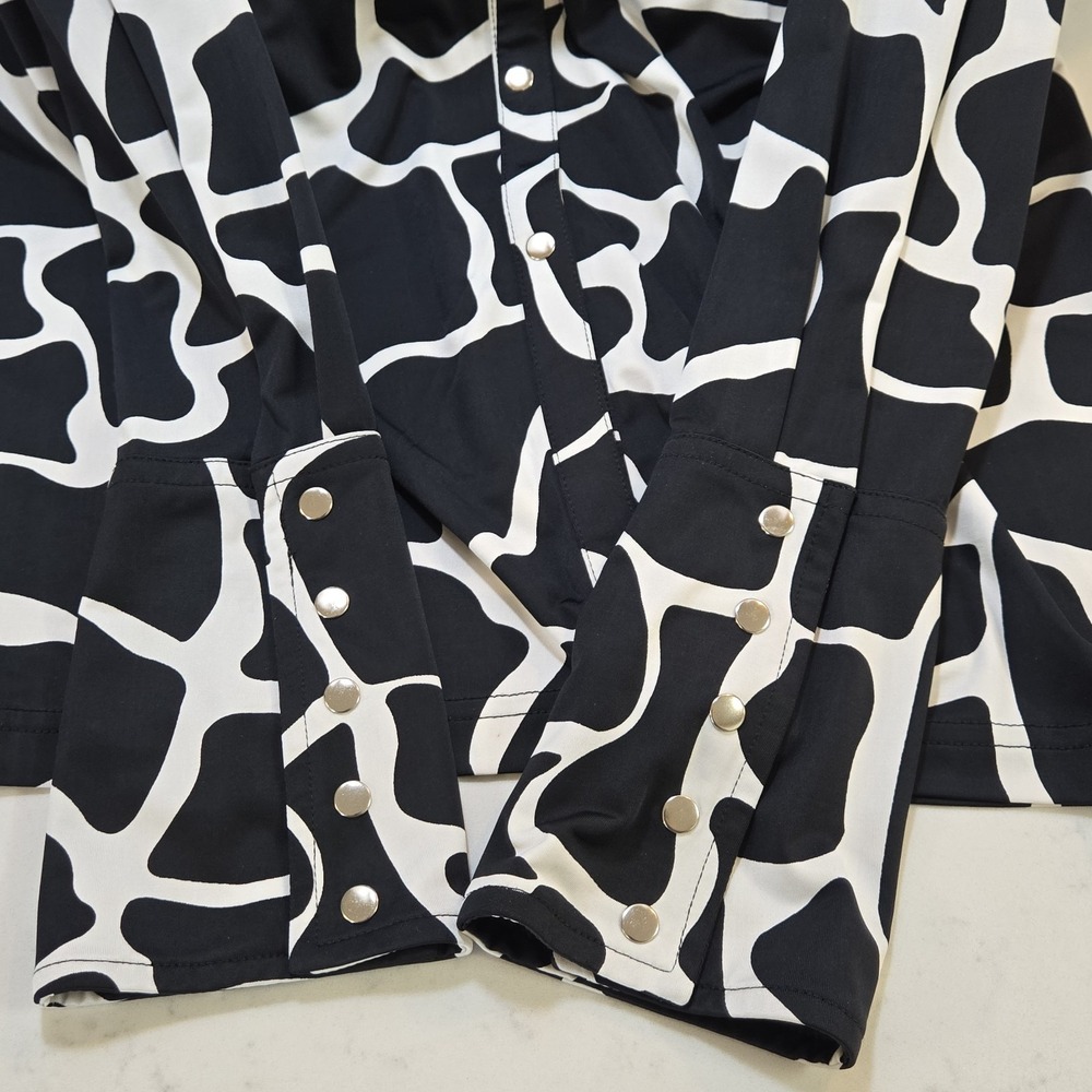 Newport News Giraffe Print Blouse Women's Small Black White Button Front Shirt - Picture 9 of 16